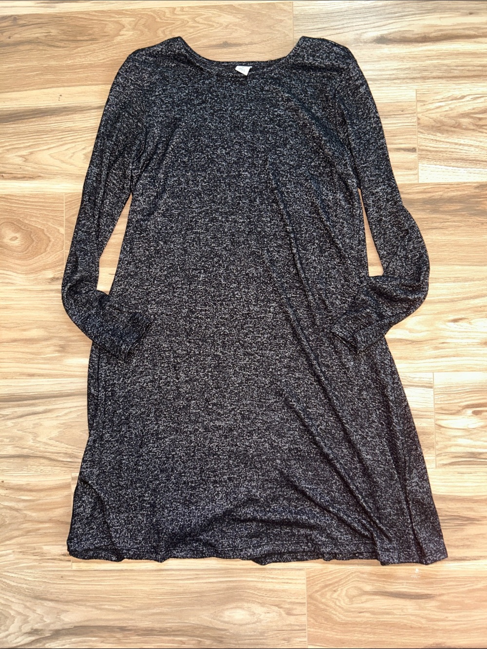 Old Navy Black Heather Long Sleeve Knit Dress